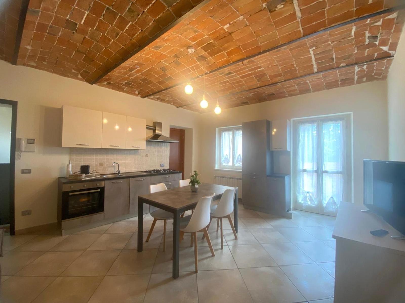 Appartamento Mi & Ti Castell'Alfero Екстер'єр фото